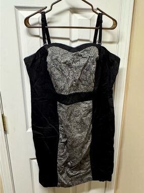Torrid Black and Gray Lace-Panel Women's Dress 18